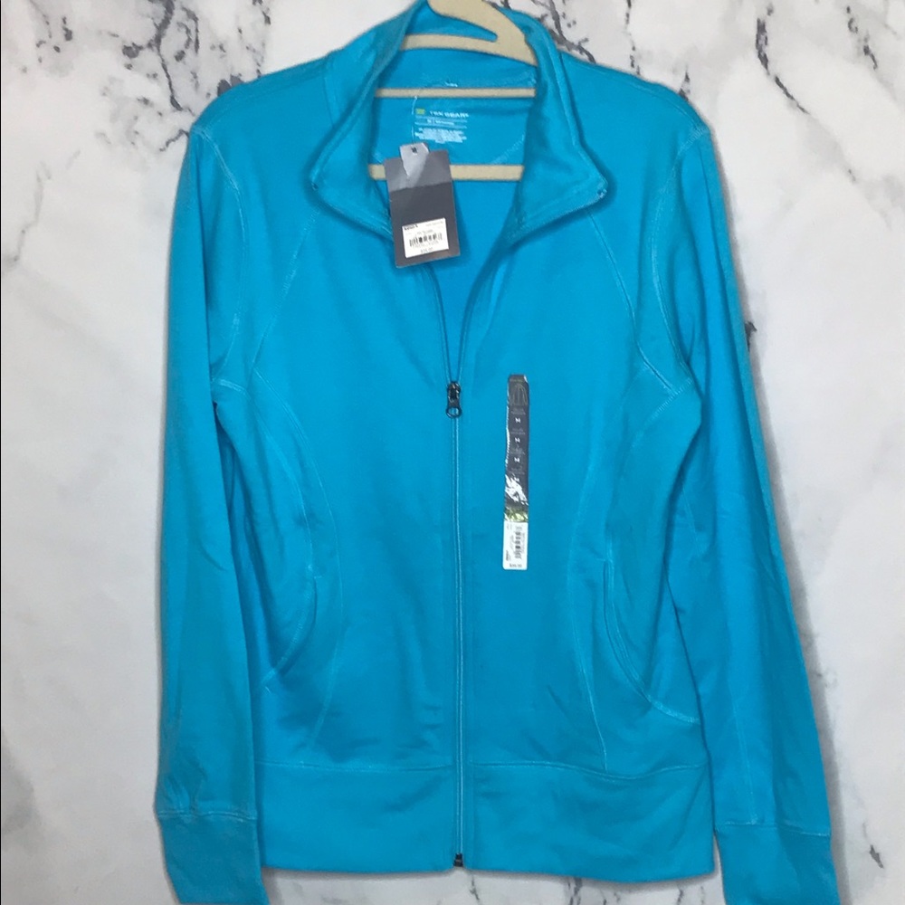 FINAL OFFER NWT Activewear Pullover